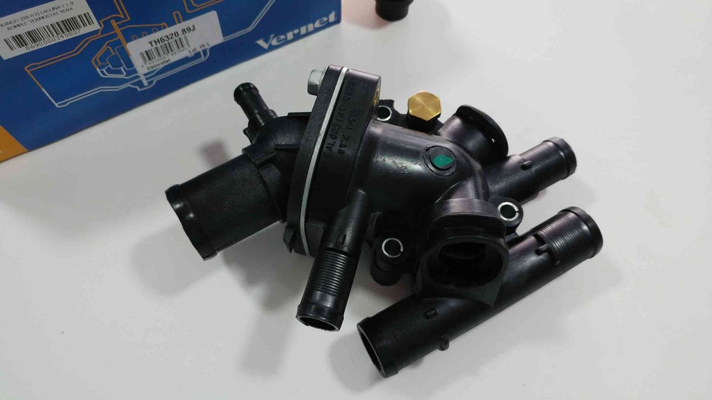 [VERNET TH6320.89] Kango (98-03) Laguna 1 1.9 2.0 8V f3R Komple Termostat Yuva 7701474249