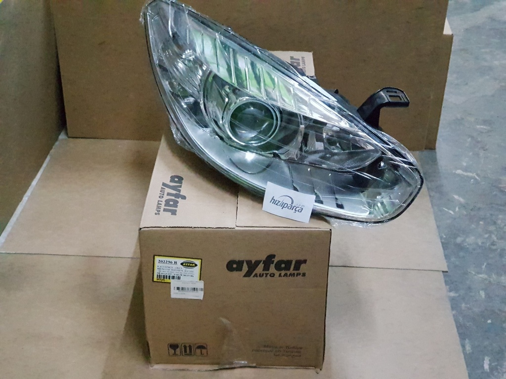 [AYFAR 202296] Fluence 13-- Komple Far Sağ ( Makyajlı Kasa) İçi Krom 260101331R