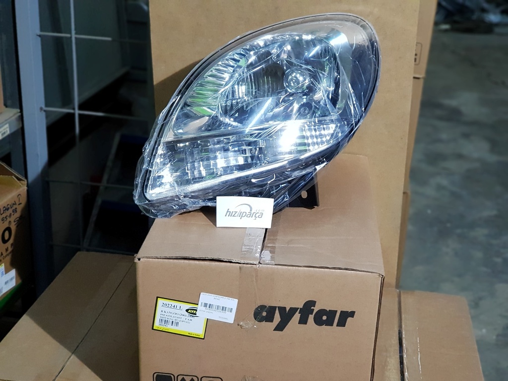 [AYFAR 202241] Kango 2003-2008 Komple Far Sol Beyaz 7701069086