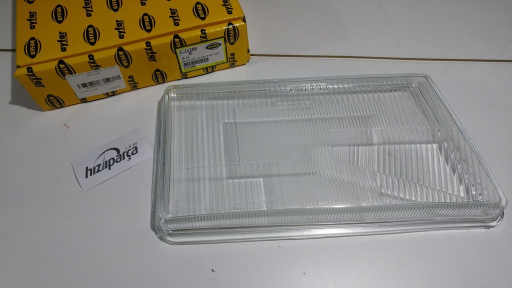 [AYFAR 11208] R9 (93-97) ( Orta Kasa ) R11 Sağ Far Camı