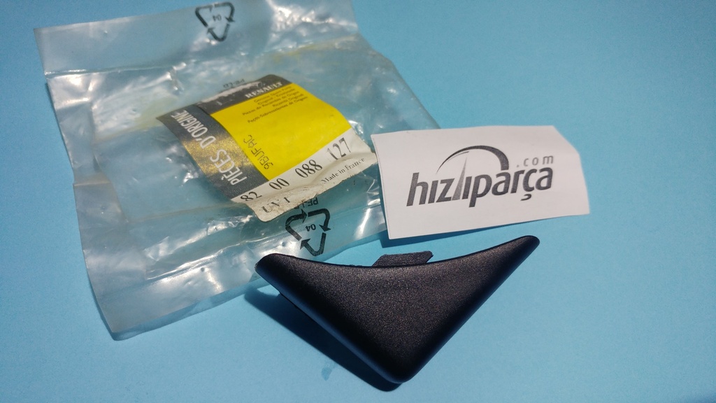[8200088127] Megane 2 Sağ Arka Fitil Köşe Parça 8200088127 Mais