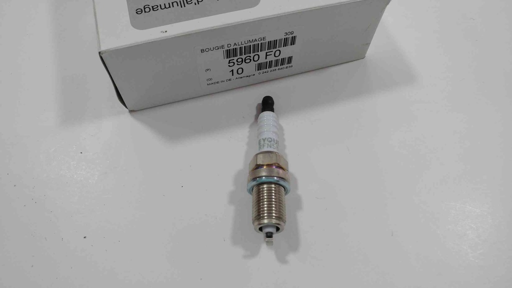 [5960.F0] P106 P206 P207 P306 P307 C2 C3 C4 Partner (98-08) 1.4 8V Buji 1 Adet 1632745480 5960.J2 Orjinal