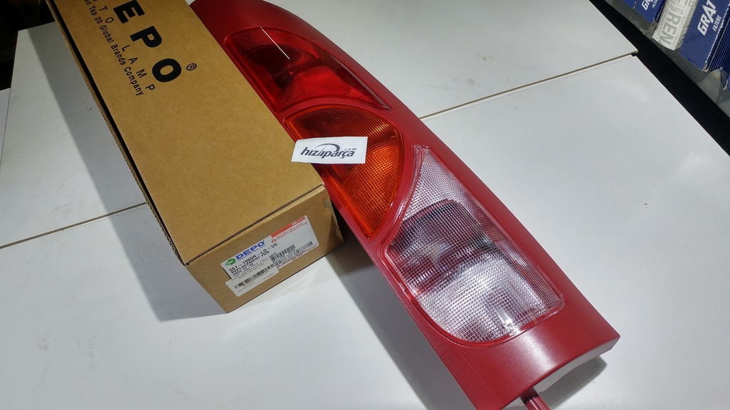 Kango 1998-2003 Komple Stop Kırmızı Tek Kapı Sağ (Duysuz) 7700308716