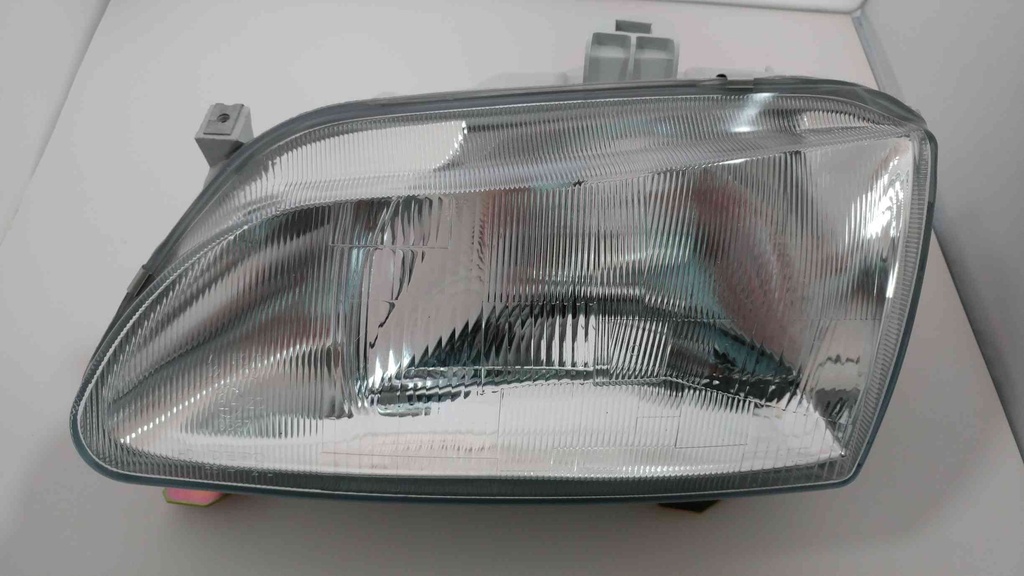 [5511121LLDEM] Megane 1 1996-1998 Tekli Komple Far Sol Motor Takılan 7701040682