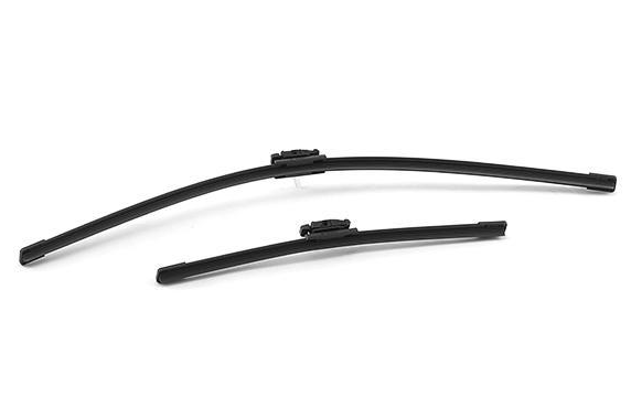 [288900432R] Clio 4 Silecek Süpürgesi Sol 288900432R Mais