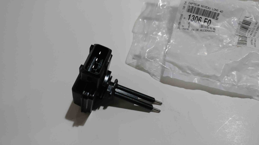 [1306.F0] Partner Berlingo 1.9 Em Xud9 (96-03) P307 Genleşme Şişe Muşur 1306.F0 Orjinal