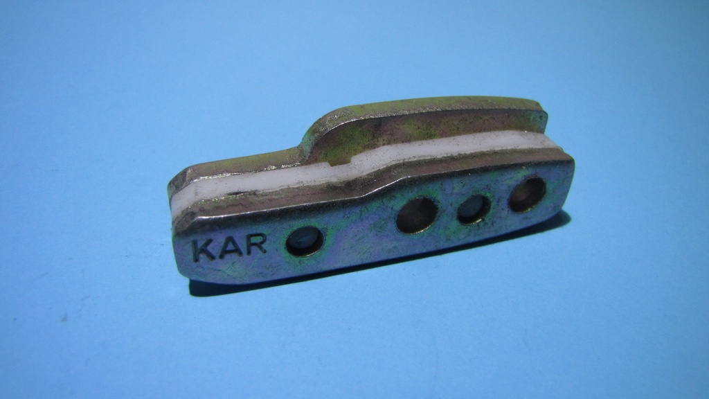 R12 Sağ Kapı Kilit Karşılığı