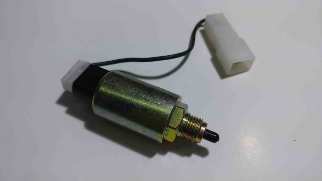 [TVK-0346] R11 Flash Rolenti Küpürü 7701031052