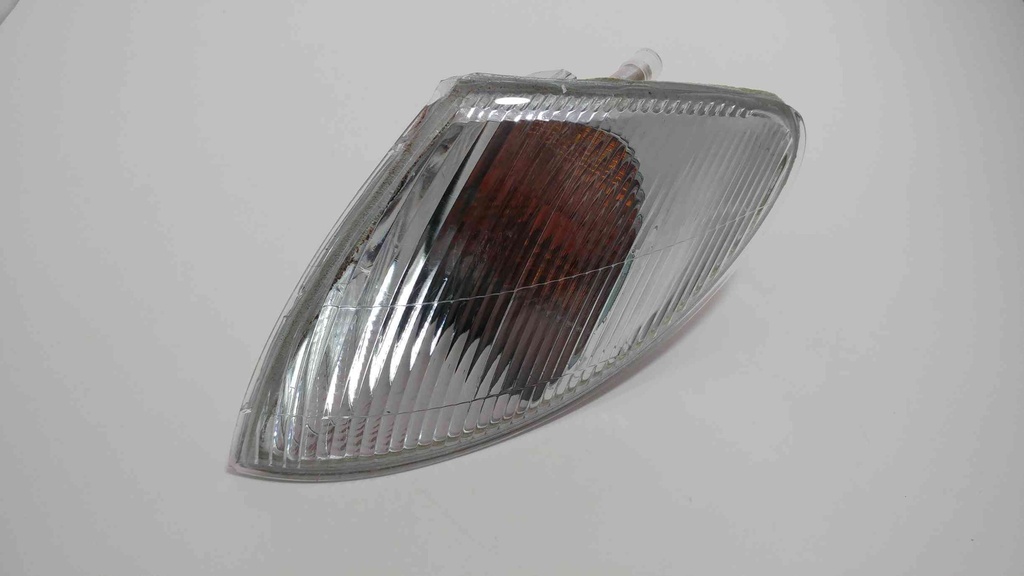 [PLEKSAN 3365] Megane 1 1996-1999 Sol Sinyal 7701040712
