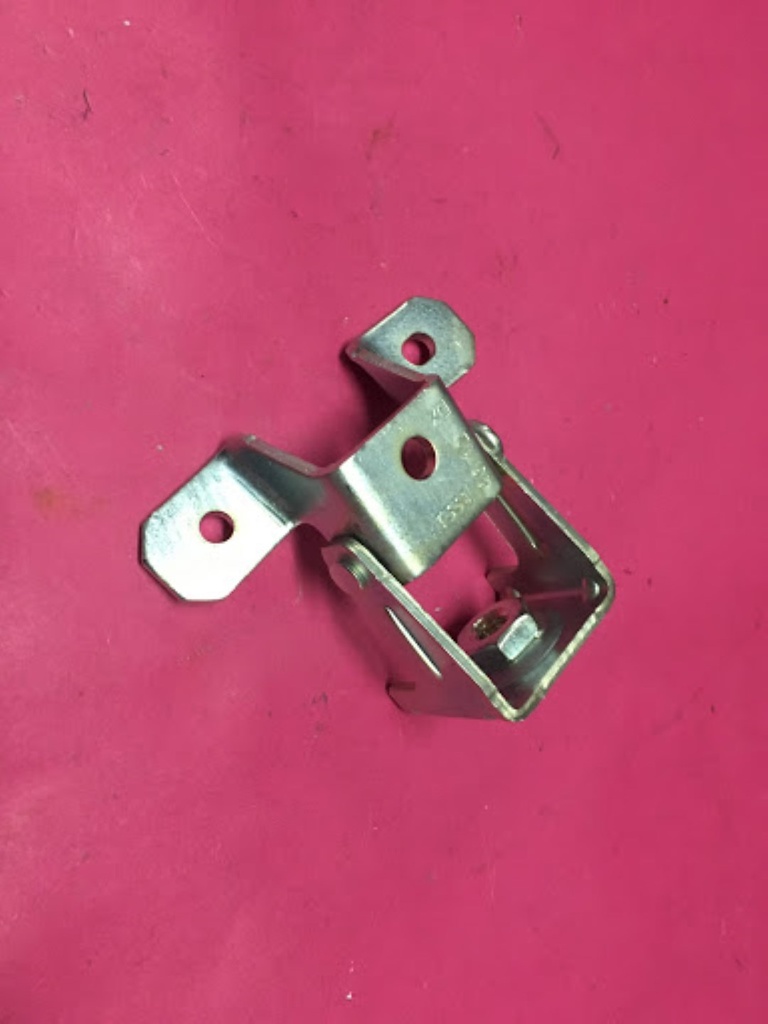 Doblo Sağ Bagaj Kapak Menteşesi 46810688