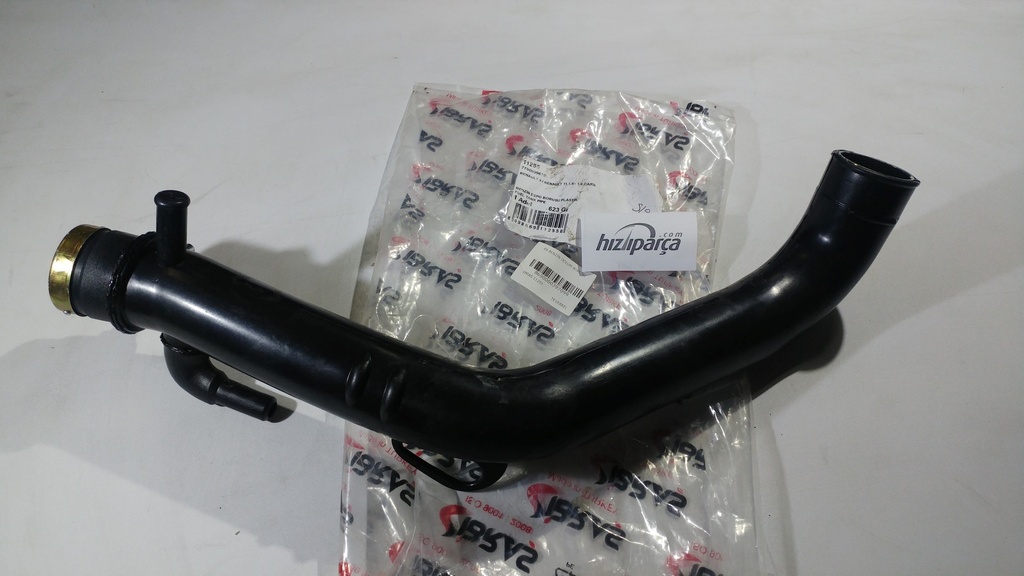 R9 Benzin Dolum Borusu 7700699619