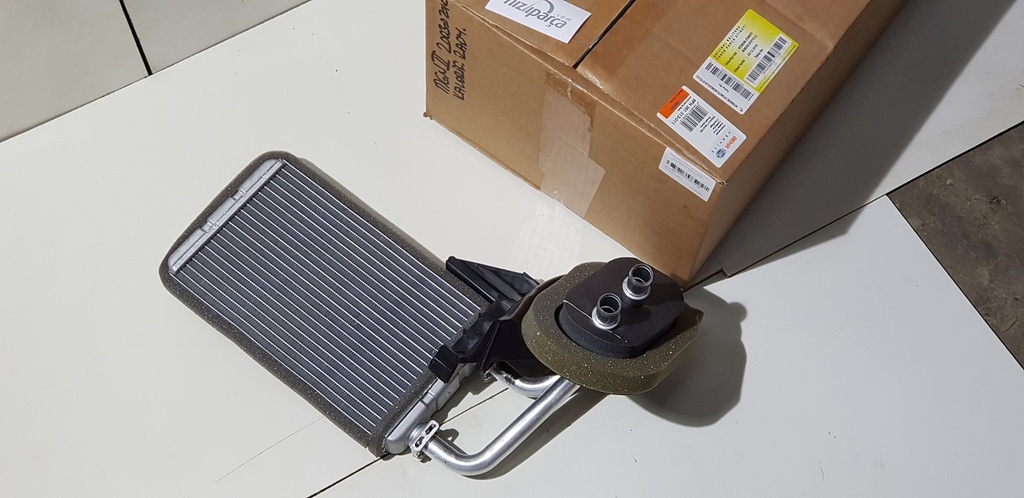 [MAHLE AH138000P] Master 2 2003-2010 2.5 G9U Kalorifer Radyatörü 7701207992